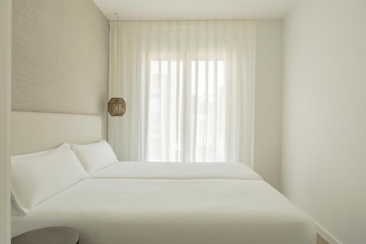 Europa Apartments Оспиталет-де-Льобрегат Экстерьер фото